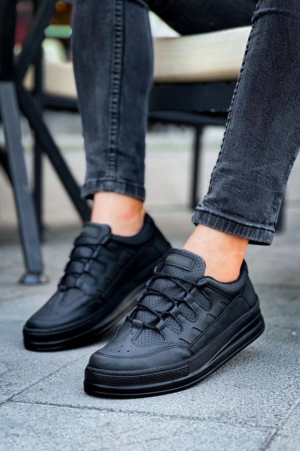 CH040 C - Rey Erkek Günlük Bağcıklı Cilt Spor Sneaker Ayakkabı CST - Siyah – Chekich Erkek Ayakkabı