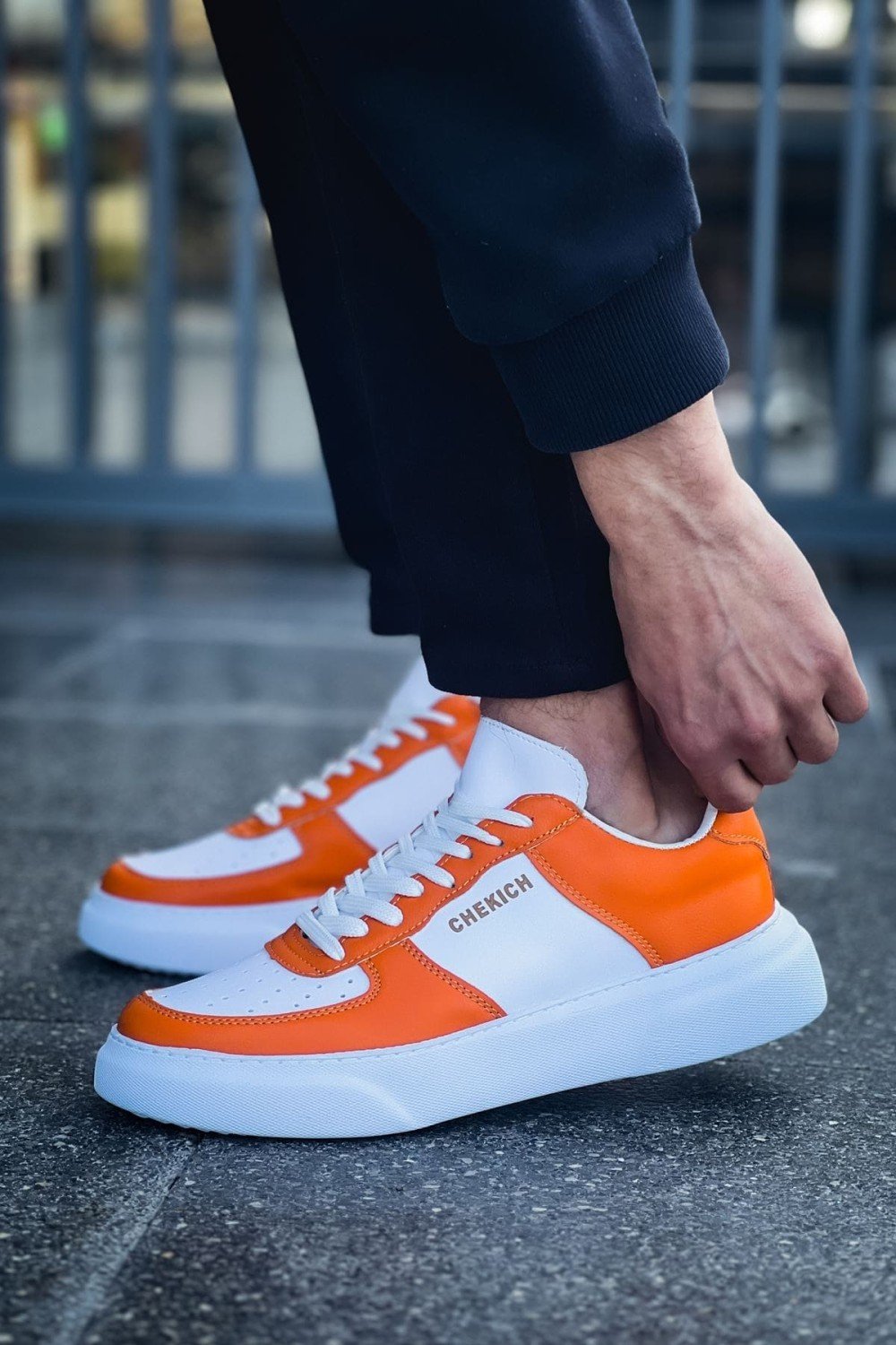 CH087 Kenton Erkek Günlük Bağcıklı Cilt Spor Sneaker Ayakkabı CBT - Beyaz/Turuncu – Chekich Erkek Ayakkabı