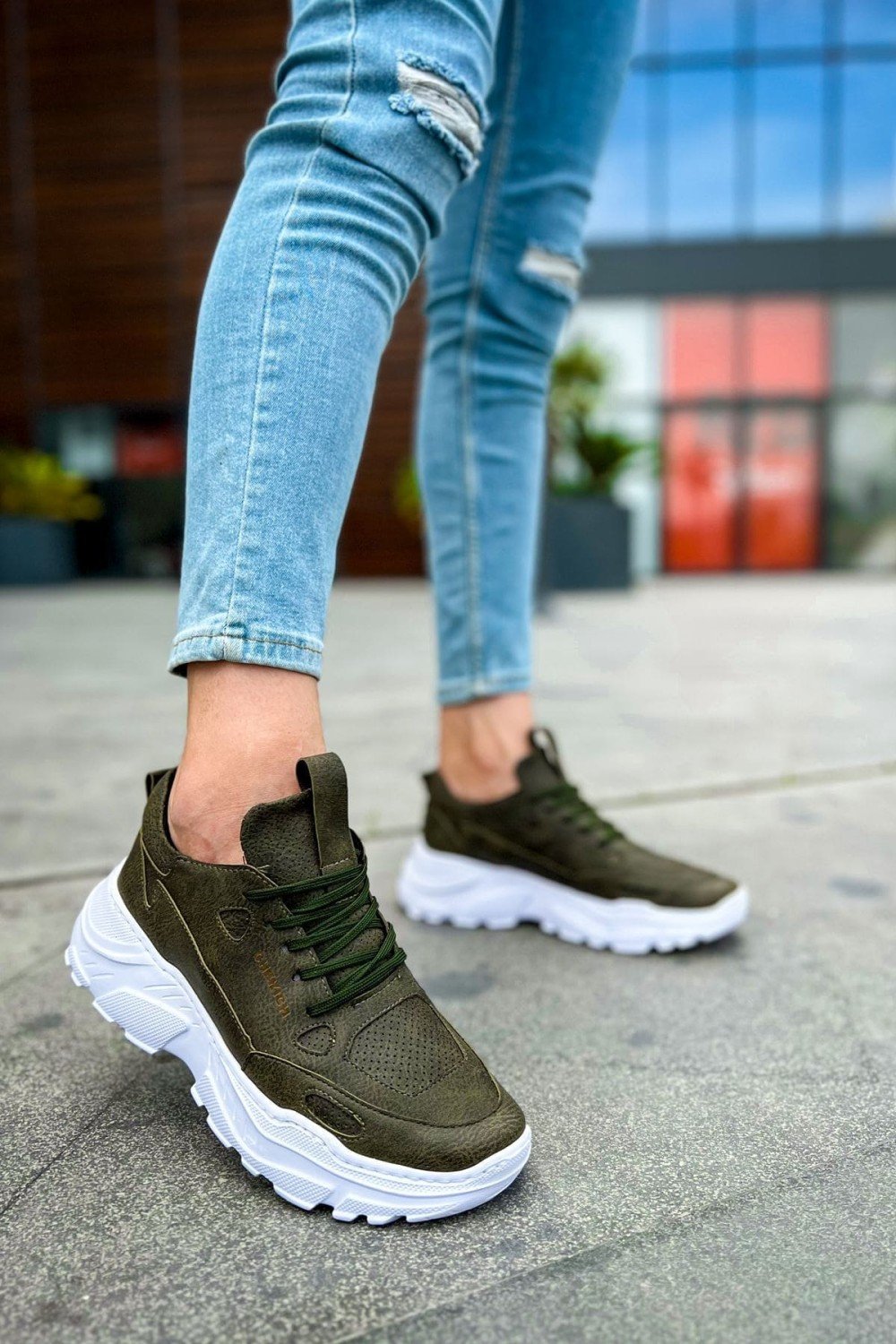 CH089 Low Top Lace Up Erkek Günlük Bağcıklı Cilt Spor Sneaker Ayakkabı CBT - Haki – Chekich Erkek Ayakkabı