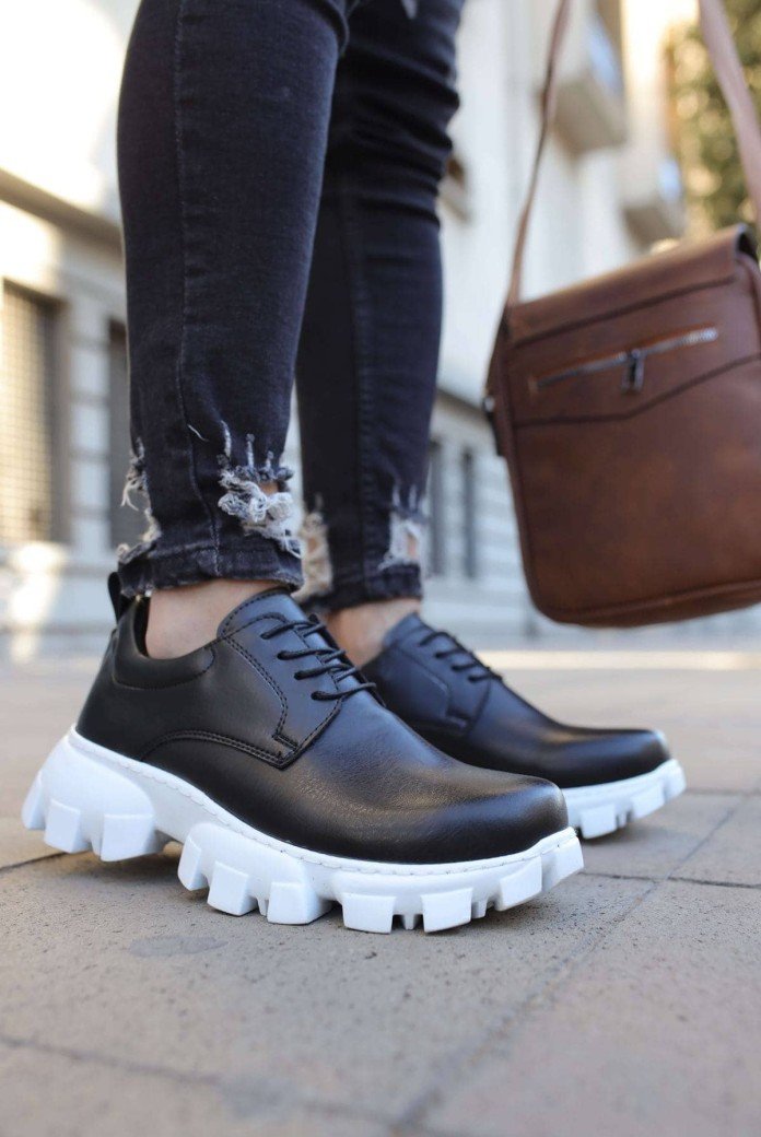 CH093 Castle Erkek Günlük Bağcıklı Cilt Klasik Ayakkabı CBT - Siyah CH093 Castle Erkek Günlük Bağcıklı Cilt Klasik Ayakkabı CBT - Siyah