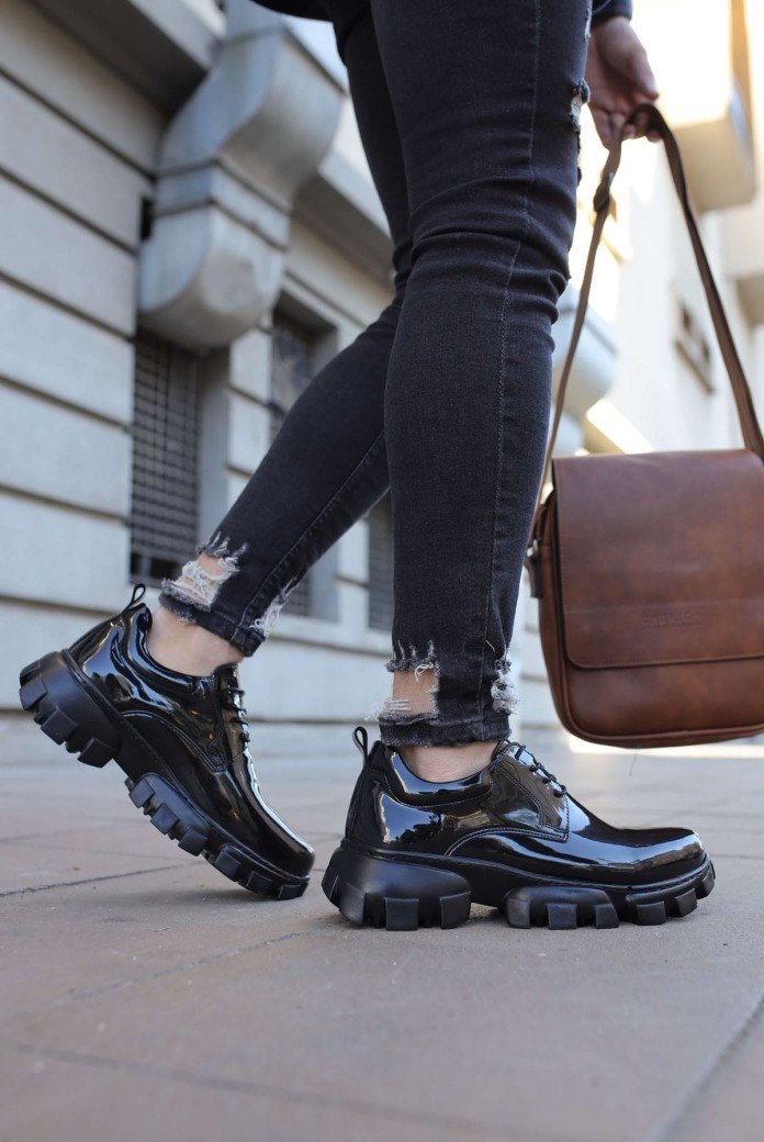 CH093 Castle Erkek Günlük Bağcıklı Rugan Klasik Ayakkabı CST - Siyah CH093 Castle Erkek Günlük Bağcıklı Rugan Klasik Ayakkabı CST - Siyah