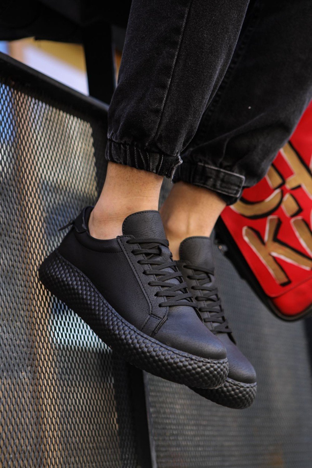 CH107 Felibord Erkek Günlük Bağcıklı Cilt Spor Sneaker Ayakkabı CST - Siyah Erkek Ayakkabı CH107 Felibord Erkek Günlük Bağcıklı Cilt Spor Sneaker Ayakkabı CST - Siyah – Chekich Erkek Ayakkabı