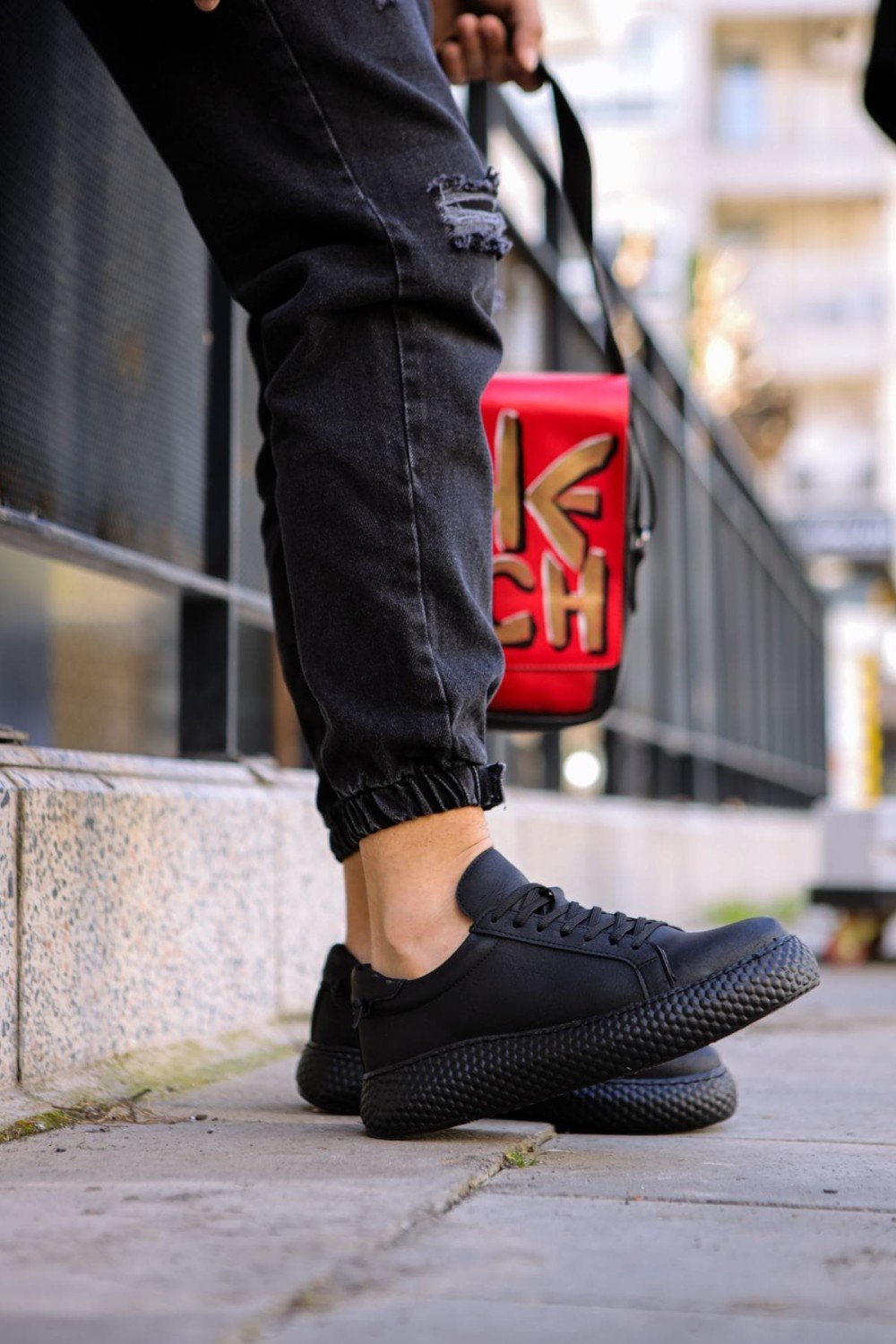 CH107 Felibord Erkek Günlük Bağcıklı Cilt Spor Sneaker Ayakkabı CST - Siyah Erkek Ayakkabı CH107 Felibord Erkek Günlük Bağcıklı Cilt Spor Sneaker Ayakkabı CST - Siyah – Chekich Erkek Ayakkabı