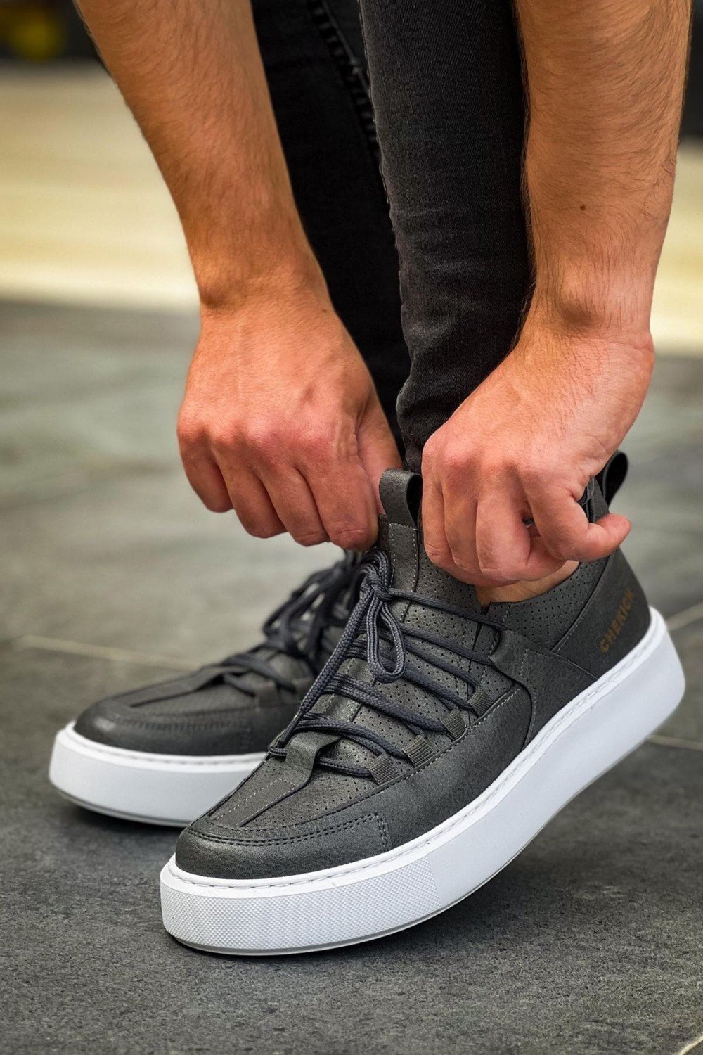 CH159 Saturn Erkek Günlük Bağcıklı Cilt Spor Sneaker Ayakkabı CBT - Antrasit Erkek Ayakkabı CH159 Saturn Erkek Günlük Bağcıklı Cilt Spor Sneaker Ayakkabı CBT - Antrasit – Chekich Erkek Ayakkabı