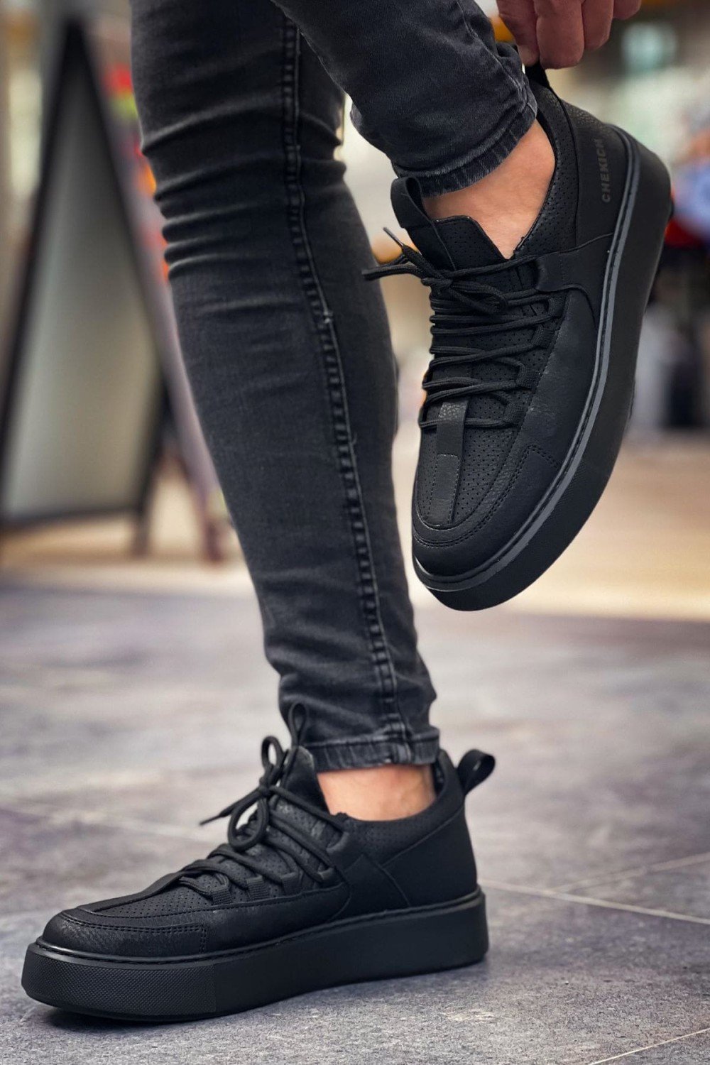 CH159 Saturn Erkek Günlük Bağcıklı Cilt Spor Sneaker Ayakkabı CST - Siyah Erkek Ayakkabı CH159 Saturn Erkek Günlük Bağcıklı Cilt Spor Sneaker Ayakkabı CST - Siyah – Chekich Erkek Ayakkabı