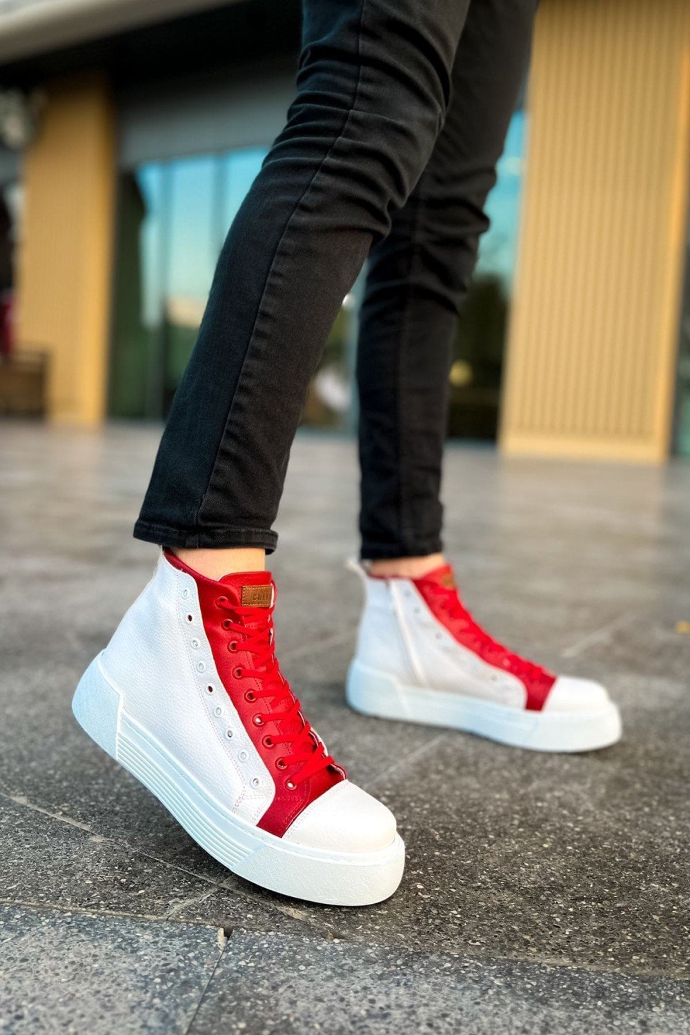 CH167 Blazer Erkek Spor Günlük Bağcıklı ve Fermuarlı Cilt Bot CBT - Beyaz/Kırmızı Erkek Ayakkabı CH167 Blazer Erkek Spor Günlük Bağcıklı ve Fermuarlı Cilt Bot CBT - Beyaz/Kırmızı – Chekich Erkek Ayakkabı
