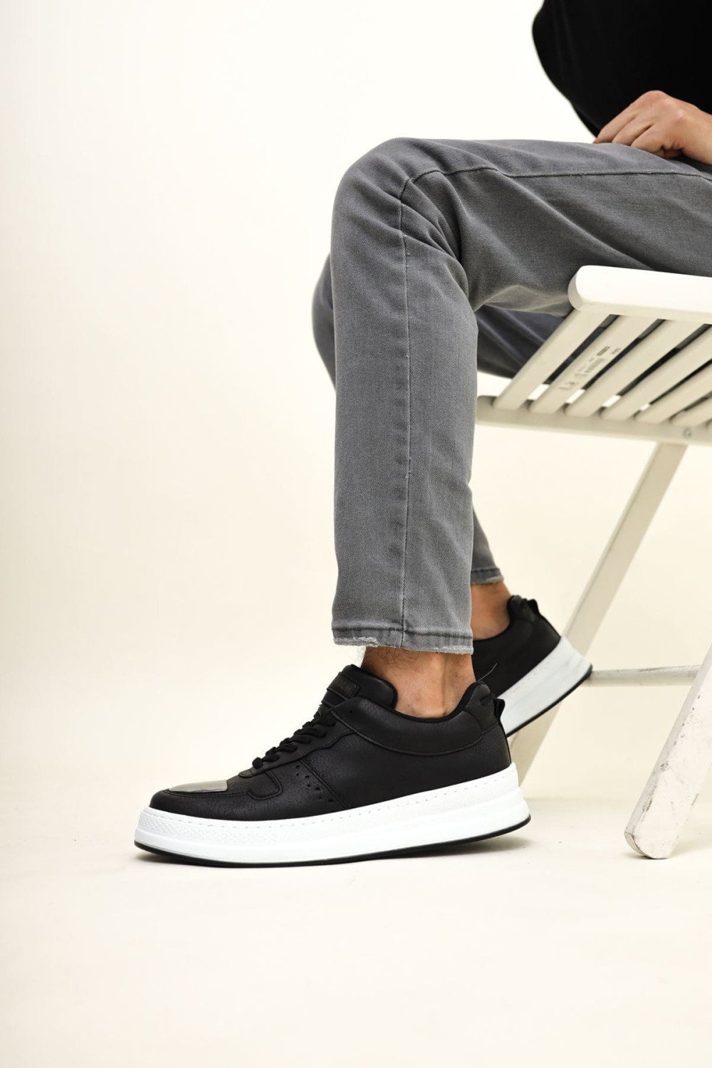 CH185 Force Mirror Erkek Günlük Bağcıklı Cilt Spor Sneaker Ayakkabı CBT - Siyah Erkek Ayakkabı CH185 Force Mirror Erkek Günlük Bağcıklı Cilt Spor Sneaker Ayakkabı CBT - Siyah – Chekich Erkek Ayakkabı