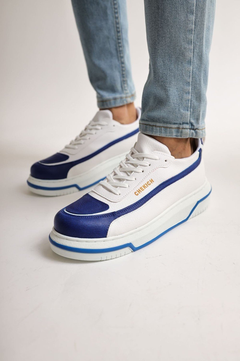 CH241 Signature Line Up Erkek Günlük Bağcıklı Cilt Spor Sneaker Ayakkabı CBT - Beyaz/Mavi Erkek Ayakkabı CH241 Signature Line Up Erkek Günlük Bağcıklı Cilt Spor Sneaker Ayakkabı CBT - Beyaz/Mavi – Chekich Erkek Ayakkabı