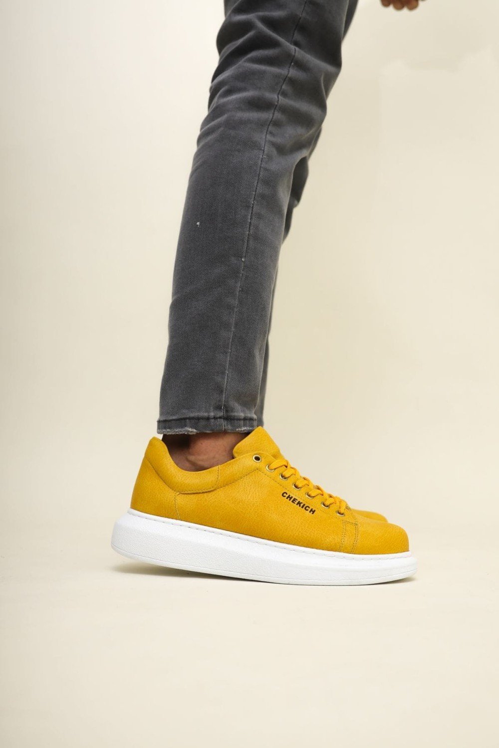 CH257 Estrellas Erkek Günlük Bağcıklı Cilt Spor Sneaker Ayakkabı CBT - Sarı Erkek Ayakkabı CH257 Estrellas Erkek Günlük Bağcıklı Cilt Spor Sneaker Ayakkabı CBT - Sarı – Chekich Erkek Ayakkabı
