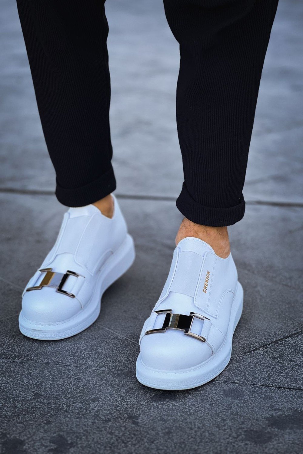 CH297 Verona Erkek Günlük Lastikli Tokalı Cilt Spor Sneaker Ayakkabı CBT - Beyaz Erkek Ayakkabı CH297 Verona Erkek Günlük Lastikli Tokalı Cilt Spor Sneaker Ayakkabı CBT - Beyaz – Chekich Erkek Ayakkabı