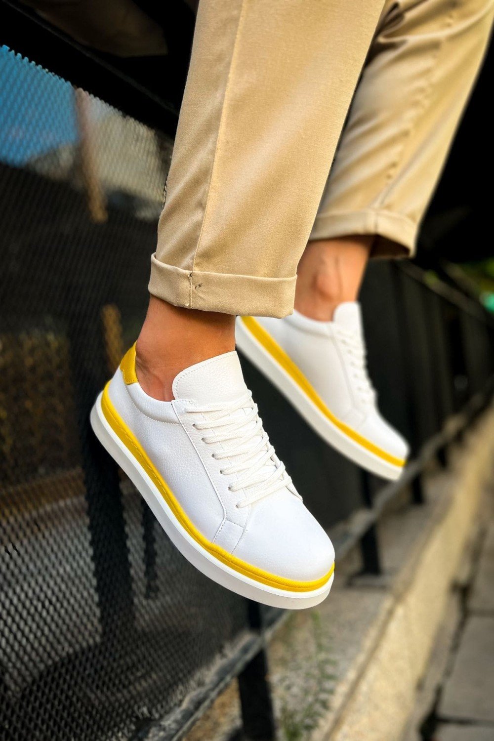 CH979 Santoni Erkek Günlük Bağcıklı Cilt Spor Sneaker Ayakkabı CBT - Beyaz/Sarı Erkek Ayakkabı CH979 Santoni Erkek Günlük Bağcıklı Cilt Spor Sneaker Ayakkabı CBT - Beyaz/Sarı – Chekich Erkek Ayakkabı