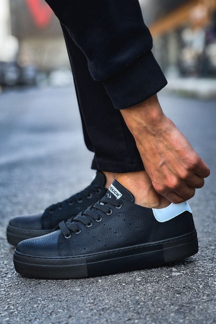 CH983 Tennis Erkek Günlük Bağcıklı Cilt Spor Sneaker Ayakkabı CST - Siyah/Beyaz CH983 Tennis Erkek Günlük Bağcıklı Cilt Spor Sneaker Ayakkabı CST - Siyah/Beyaz