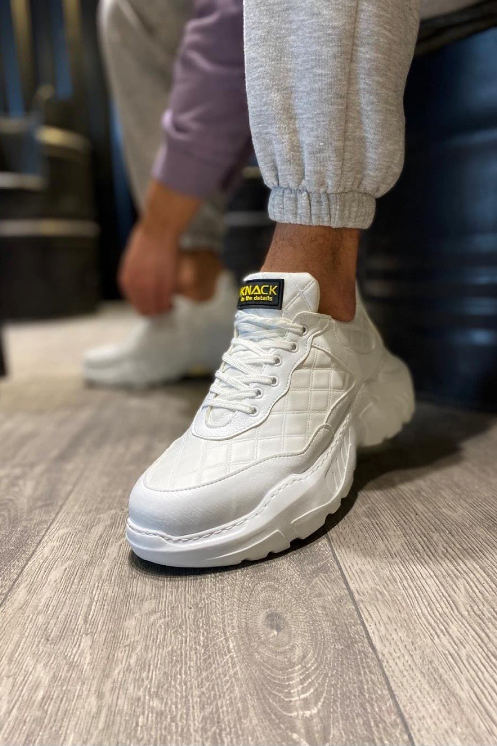 KN-N75 Erkek Günlük Bağcıklı Kapitone Desenli Cilt Spor Sneaker Ayakkabı CBT - Beyaz Erkek Ayakkabı KN-N75 Erkek Günlük Bağcıklı Kapitone Desenli Cilt Spor Sneaker Ayakkabı CBT - Beyaz – Knack Erkek Ayakkabı