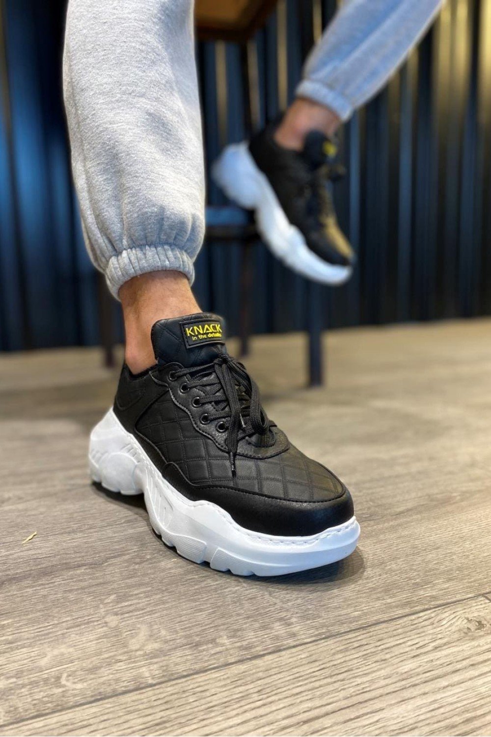 KN-N75 Erkek Günlük Bağcıklı Kapitone Desenli Cilt Spor Sneaker Ayakkabı CBT - Siyah Erkek Ayakkabı KN-N75 Erkek Günlük Bağcıklı Kapitone Desenli Cilt Spor Sneaker Ayakkabı CBT - Siyah – Knack Erkek Ayakkabı