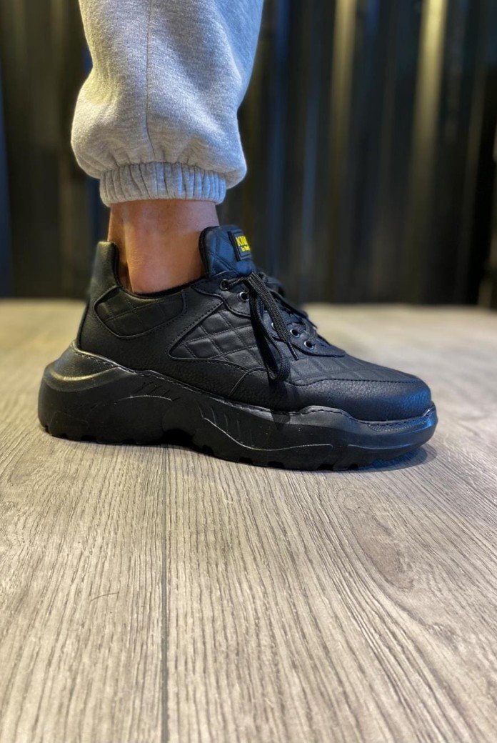 KN-N75 Erkek Günlük Bağcıklı Kapitone Desenli Cilt Spor Sneaker Ayakkabı CST - Siyah KN-N75 Erkek Günlük Bağcıklı Kapitone Desenli Cilt Spor Sneaker Ayakkabı CST - Siyah