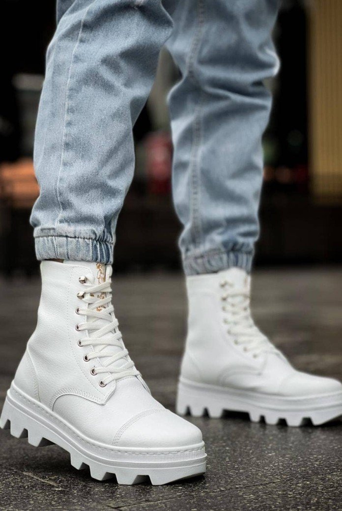 KN023 Erkek Spor Günlük Bağcıklı Cilt Bot CBT - Beyaz KN023 Erkek Spor Günlük Bağcıklı Cilt Bot CBT - Beyaz