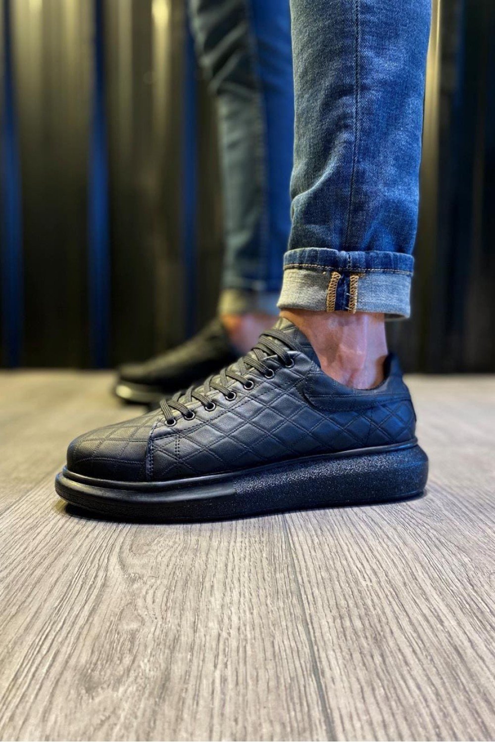 KN044 Erkek Günlük Bağcıklı Kapitone Desenli Cilt Spor Sneaker Ayakkabı CST - Siyah – Knack Erkek Ayakkabı
