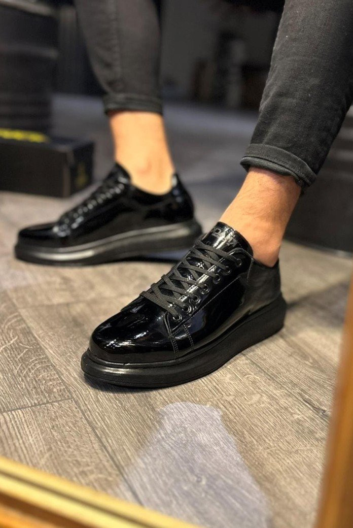 KN044 Erkek Günlük Bağcıklı Rugan Spor Sneaker Ayakkabı RST - Siyah KN044 Erkek Günlük Bağcıklı Rugan Spor Sneaker Ayakkabı RST - Siyah