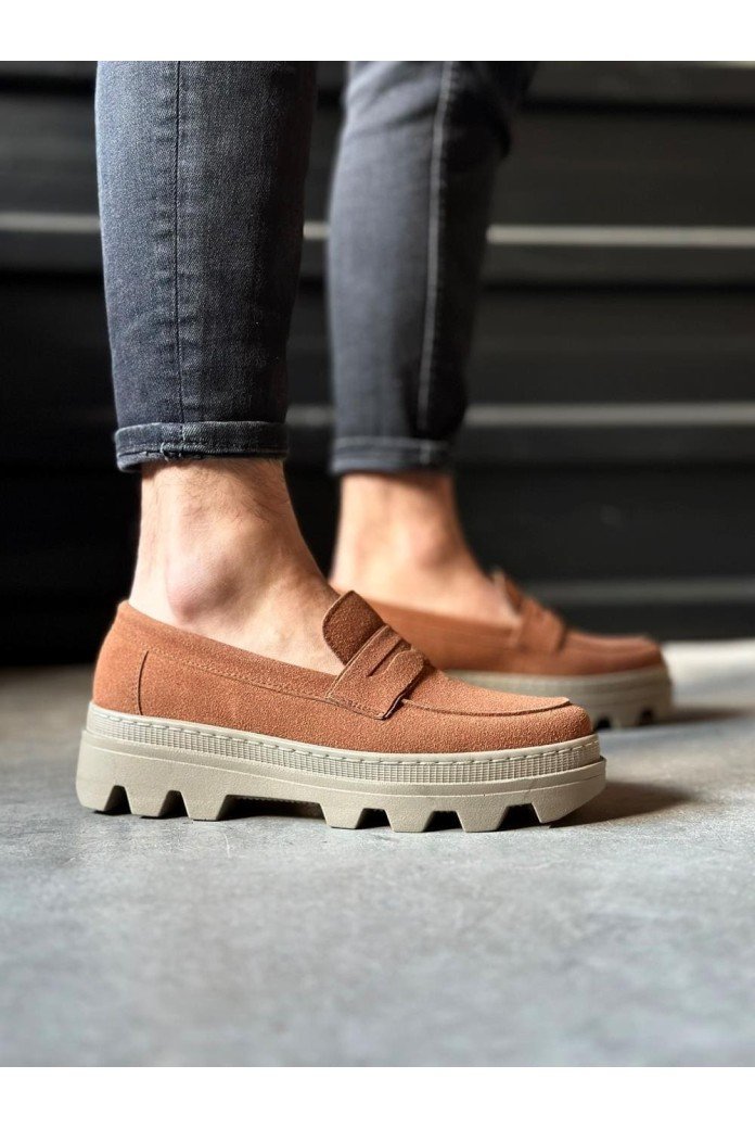 KN779 Erkek Günlük Bağcıksız Süet Klasik Ayakkabı SKT - Taba KN779 Erkek Günlük Bağcıksız Süet Klasik Ayakkabı SKT - Taba