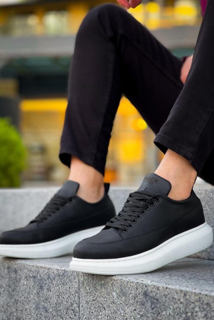 KN814 Erkek Günlük Bağcıklı Cilt Spor Sneaker Ayakkabı CBT - Siyah KN814 Erkek Günlük Bağcıklı Cilt Spor Sneaker Ayakkabı CBT - Siyah