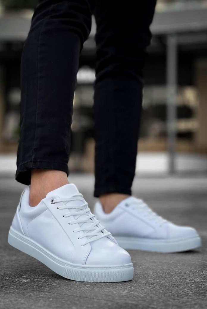 KB-BX1 Erkek Günlük Bağcıklı Cilt Spor Sneaker Ayakkabı CBT - Beyaz KB-BX1 Erkek Günlük Bağcıklı Cilt Spor Sneaker Ayakkabı CBT - Beyaz
