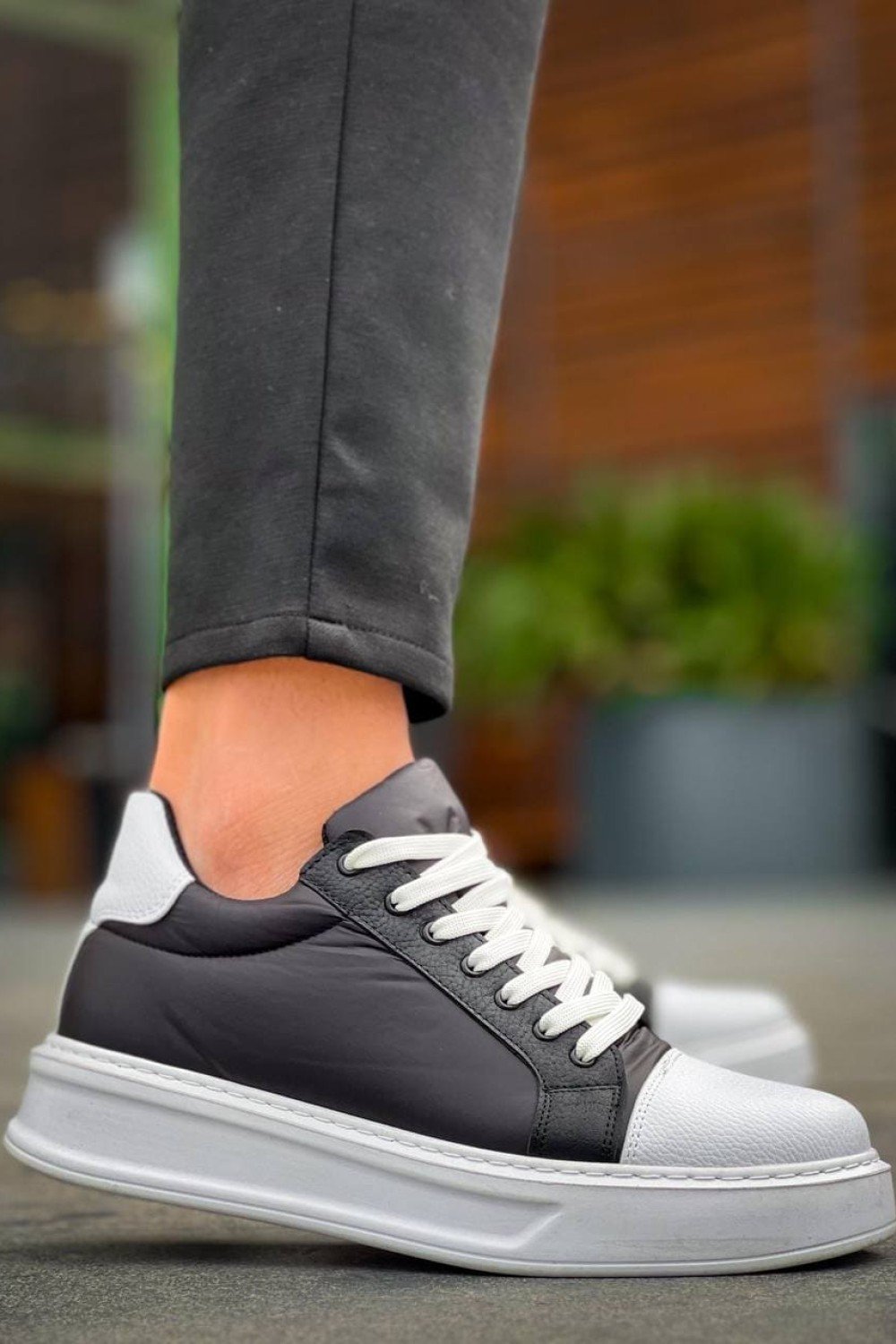 KB-X46 Erkek Günlük Bağcıklı Paraşüt Kumaş Cilt Spor Sneaker Ayakkabı PKCBT - Siyah/Beyaz Erkek Ayakkabı KB-X46 Erkek Günlük Bağcıklı Paraşüt Kumaş Cilt Spor Sneaker Ayakkabı PKCBT - Siyah/Beyaz – Kuback Erkek Ayakkabı