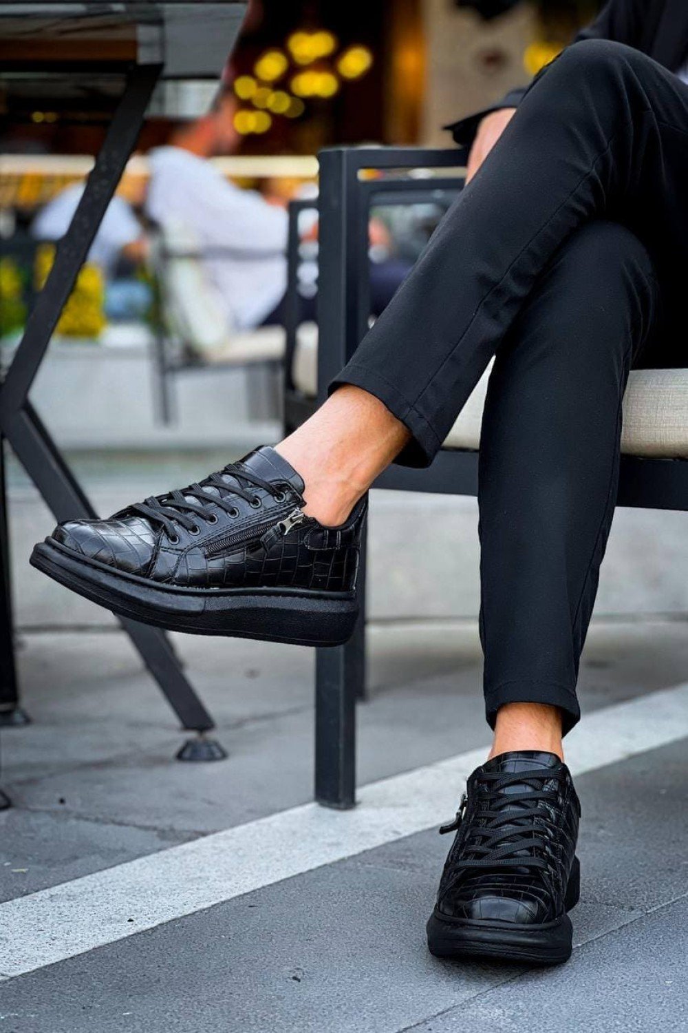 KB309 Erkek Günlük Bağcıklı Fermuarlı Croco Desenli Cilt Spor Sneaker Ayakkabı CST - Siyah Erkek Ayakkabı KB309 Erkek Günlük Bağcıklı Fermuarlı Croco Desenli Cilt Spor Sneaker Ayakkabı CST - Siyah – Kuback Erkek Ayakkabı