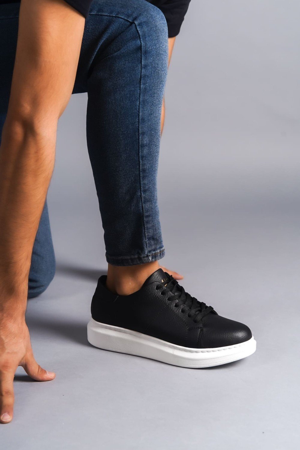 SLW151 Boost Erkek Günlük Bağcıklı Cilt Spor Sneaker Ayakkabı CBT - Siyah Erkek Ayakkabı SLW151 Boost Erkek Günlük Bağcıklı Cilt Spor Sneaker Ayakkabı CBT - Siyah – Salwo Erkek Ayakkabı
