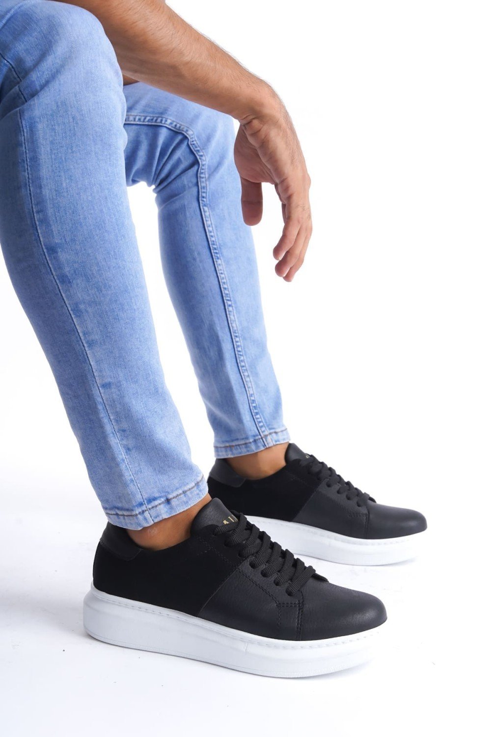 SLW151 Boost Erkek Günlük Bağcıklı Cilt Süet Spor Sneaker Ayakkabı CSBT - Siyah Erkek Ayakkabı SLW151 Boost Erkek Günlük Bağcıklı Cilt Süet Spor Sneaker Ayakkabı CSBT - Siyah – Salwo Erkek Ayakkabı