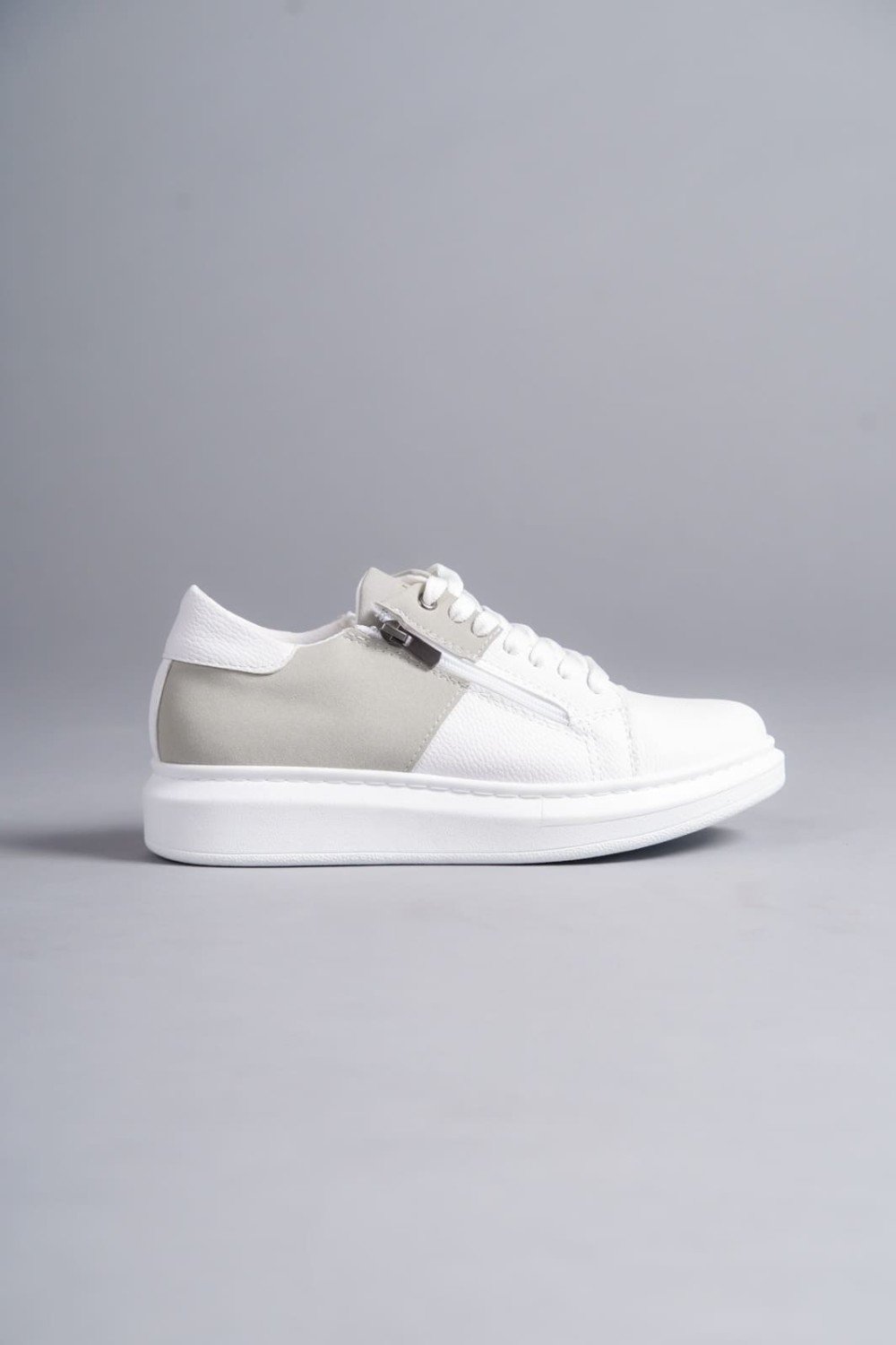 SLW155 Warrior Erkek Günlük Bağcıklı Fermuarlı Cilt Süet Spor Sneaker Ayakkabı CSBT - Beyaz/Gri Erkek Ayakkabı SLW155 Warrior Erkek Günlük Bağcıklı Fermuarlı Cilt Süet Spor Sneaker Ayakkabı CSBT - Beyaz/Gri – Salwo Erkek Ayakkabı