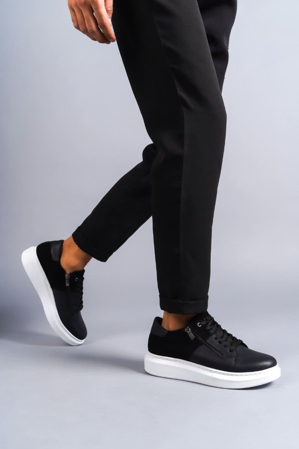 SLW155 Warrior Erkek Günlük Bağcıklı Fermuarlı Cilt Süet Spor Sneaker Ayakkabı CSBT - Siyah Erkek Ayakkabı SLW155 Warrior Erkek Günlük Bağcıklı Fermuarlı Cilt Süet Spor Sneaker Ayakkabı CSBT - Siyah – Salwo Erkek Ayakkabı