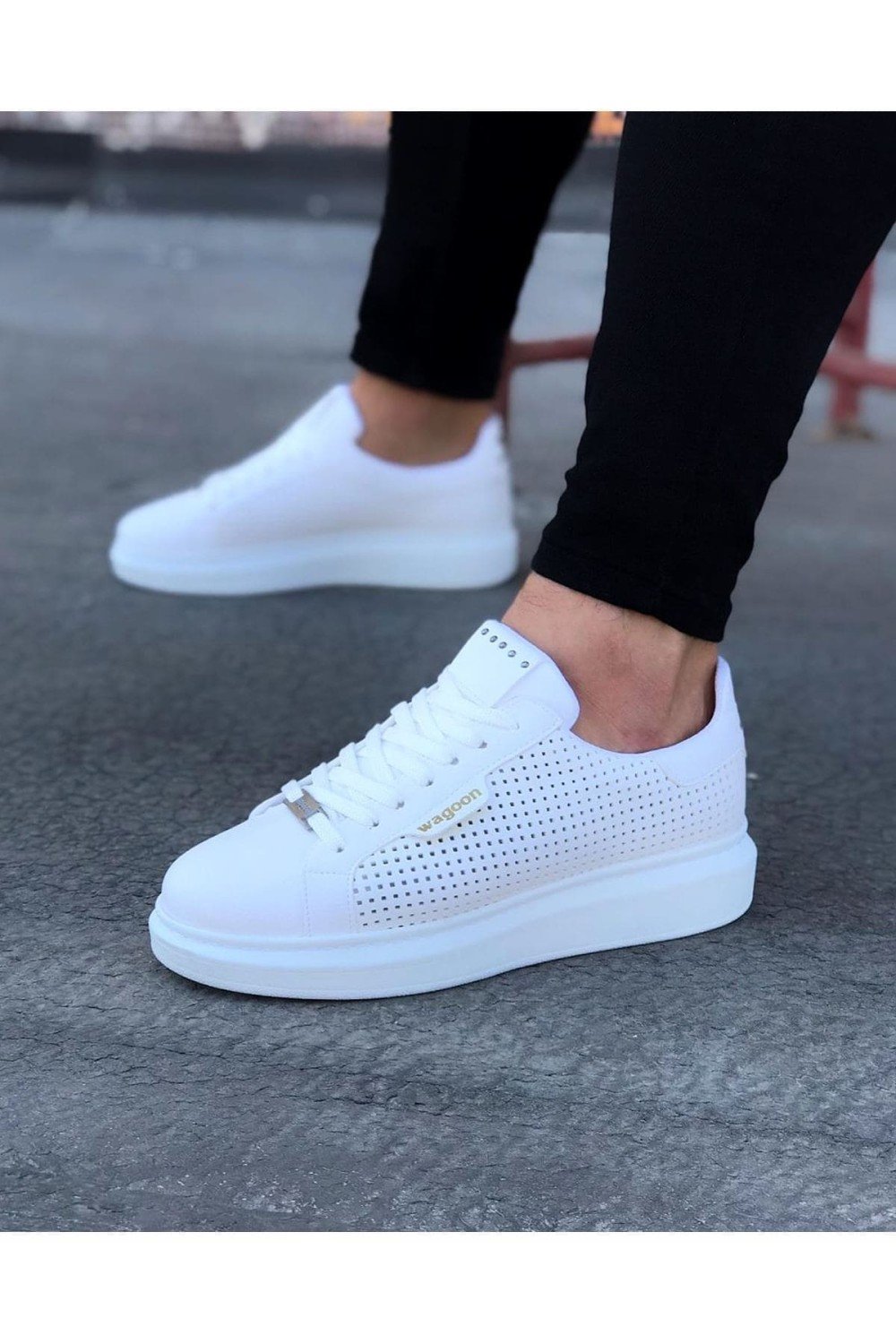 WG01 Erkek Günlük Bağcıklı Delikli Desen Cilt Spor Sneaker Ayakkabı CBT - Beyaz – Wagoon Erkek Ayakkabı