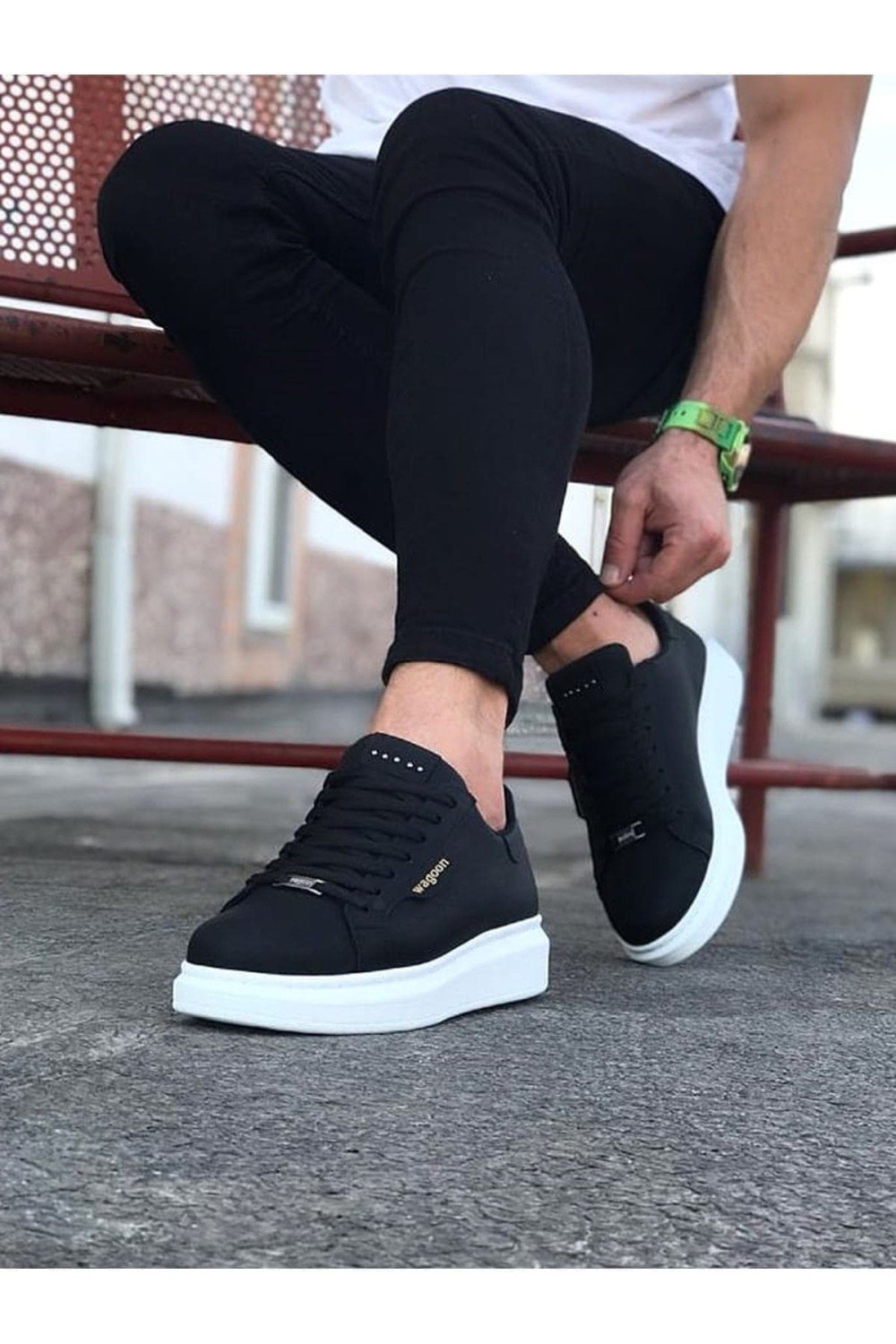 WG01 Erkek Günlük Bağcıklı Düz Desen Cilt Spor Sneaker Ayakkabı CBT - Siyah Erkek Ayakkabı WG01 Erkek Günlük Bağcıklı Düz Desen Cilt Spor Sneaker Ayakkabı CBT - Siyah – Wagoon Erkek Ayakkabı
