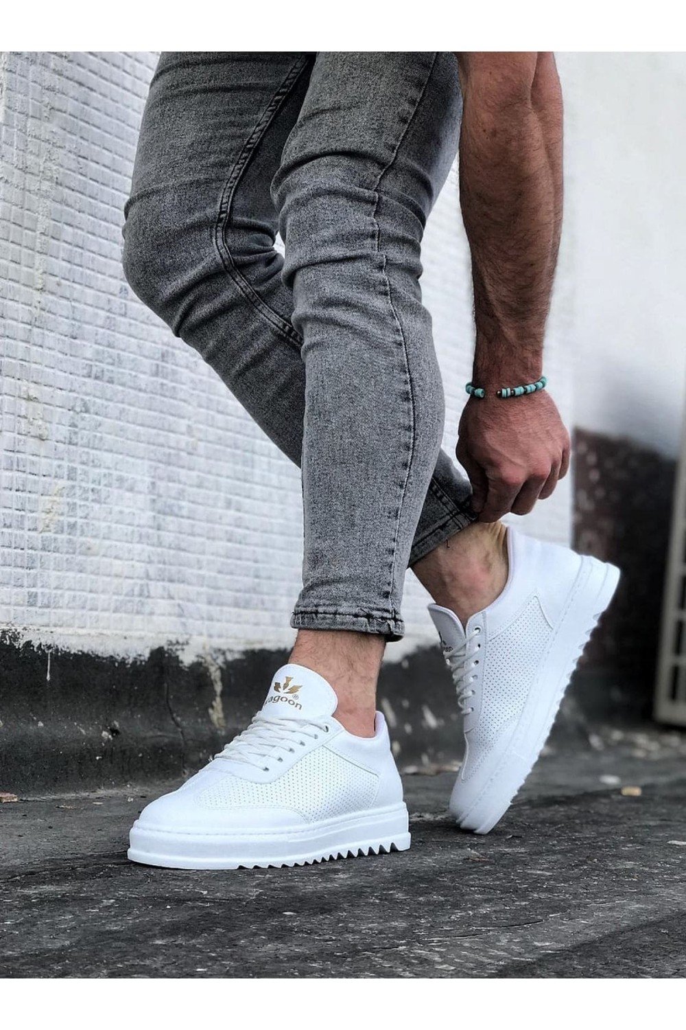 WG022 Erkek Günlük Bağcıklı Delikli Desen Cilt Spor Sneaker Ayakkabı CBT - Beyaz – Wagoon Erkek Ayakkabı