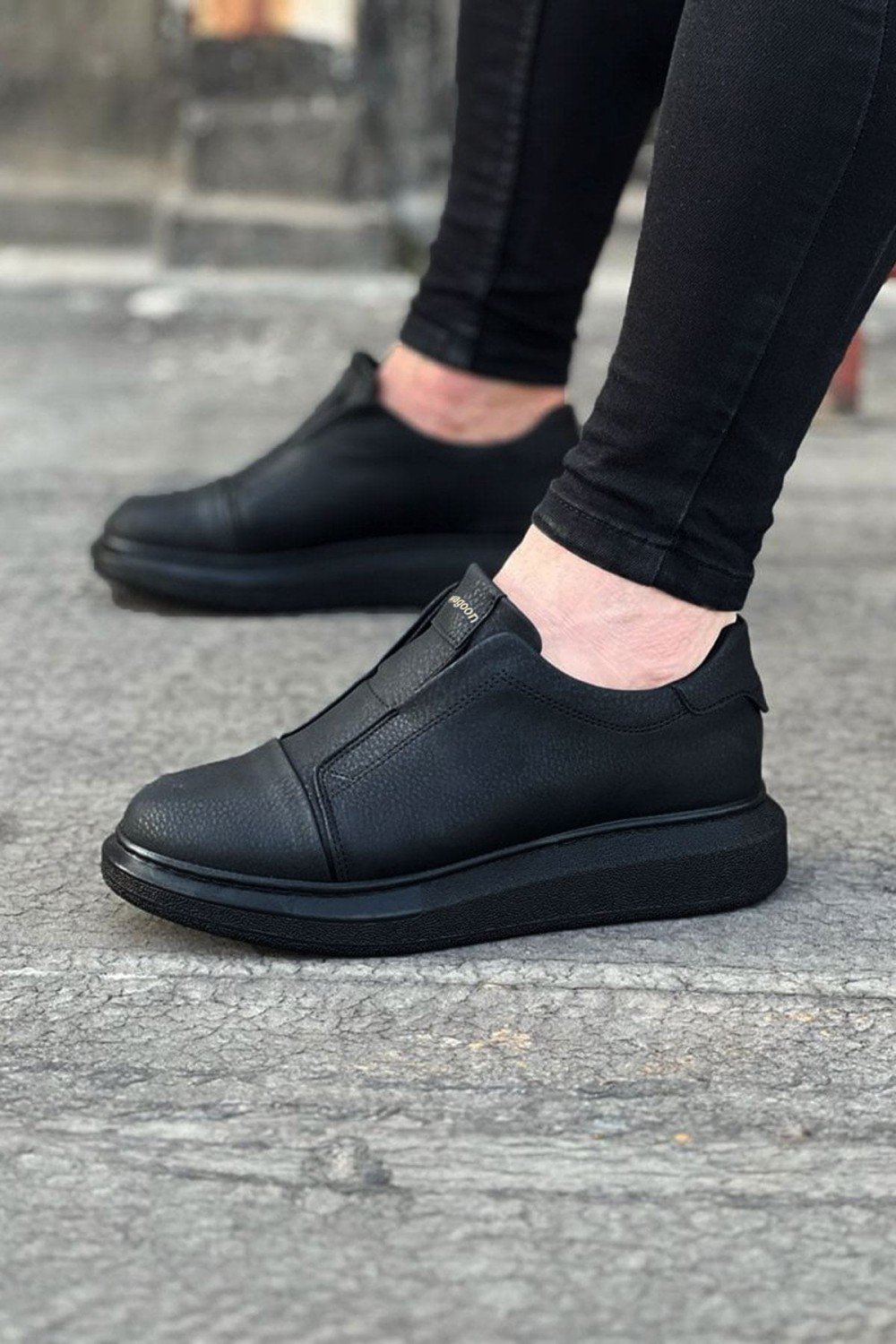WG023 Erkek Günlük Bağcıksız Cilt Spor Sneaker Ayakkabı CST - Siyah – Wagoon Erkek Ayakkabı