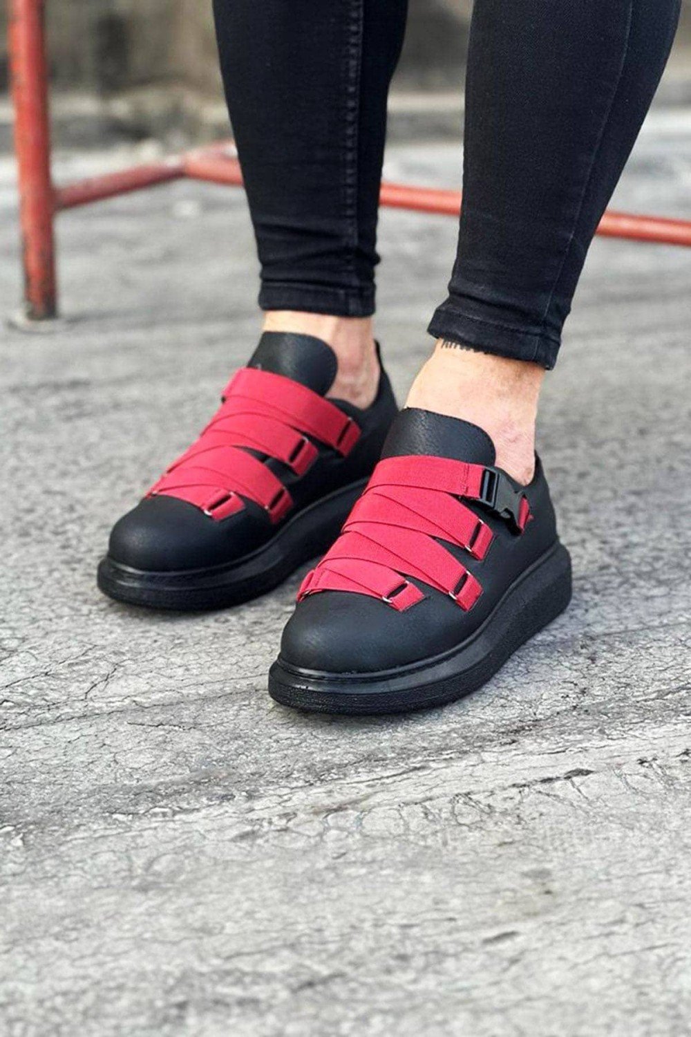 WG033 Erkek Günlük Tokalı Cilt Spor Sneaker Ayakkabı CST - Siyah/Kırmızı – Wagoon Erkek Ayakkabı