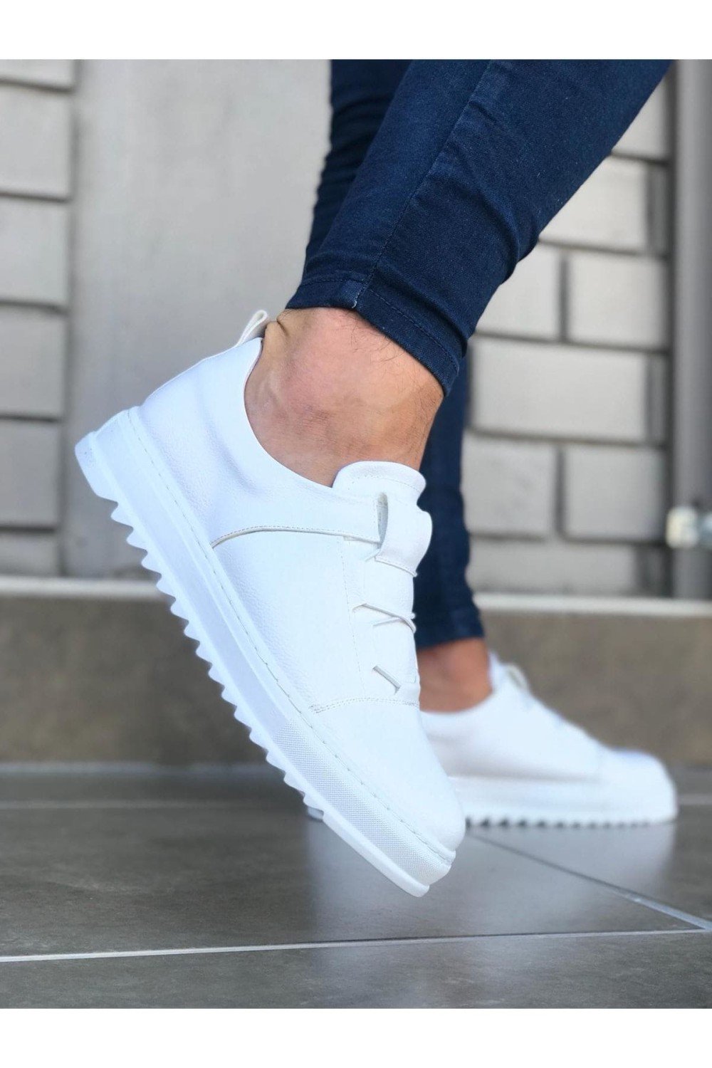WG036 Erkek Günlük Bağcıklı Lastikli Cilt Spor Sneaker Ayakkabı CBT - Beyaz Erkek Ayakkabı WG036 Erkek Günlük Bağcıklı Lastikli Cilt Spor Sneaker Ayakkabı CBT - Beyaz – Wagoon Erkek Ayakkabı