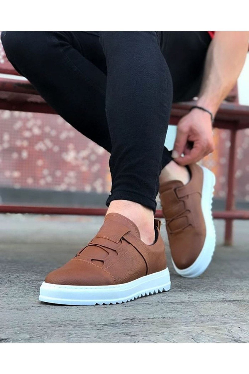 WG036 Erkek Günlük Bağcıklı Lastikli Cilt Spor Sneaker Ayakkabı CBT - Taba Erkek Ayakkabı WG036 Erkek Günlük Bağcıklı Lastikli Cilt Spor Sneaker Ayakkabı CBT - Taba – Wagoon Erkek Ayakkabı