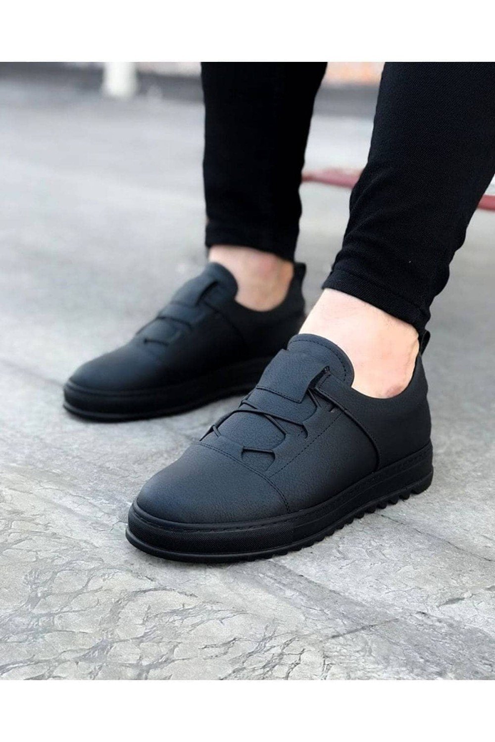 WG036 Erkek Günlük Bağcıklı Lastikli Cilt Spor Sneaker Ayakkabı CST - Siyah Erkek Ayakkabı WG036 Erkek Günlük Bağcıklı Lastikli Cilt Spor Sneaker Ayakkabı CST - Siyah – Wagoon Erkek Ayakkabı