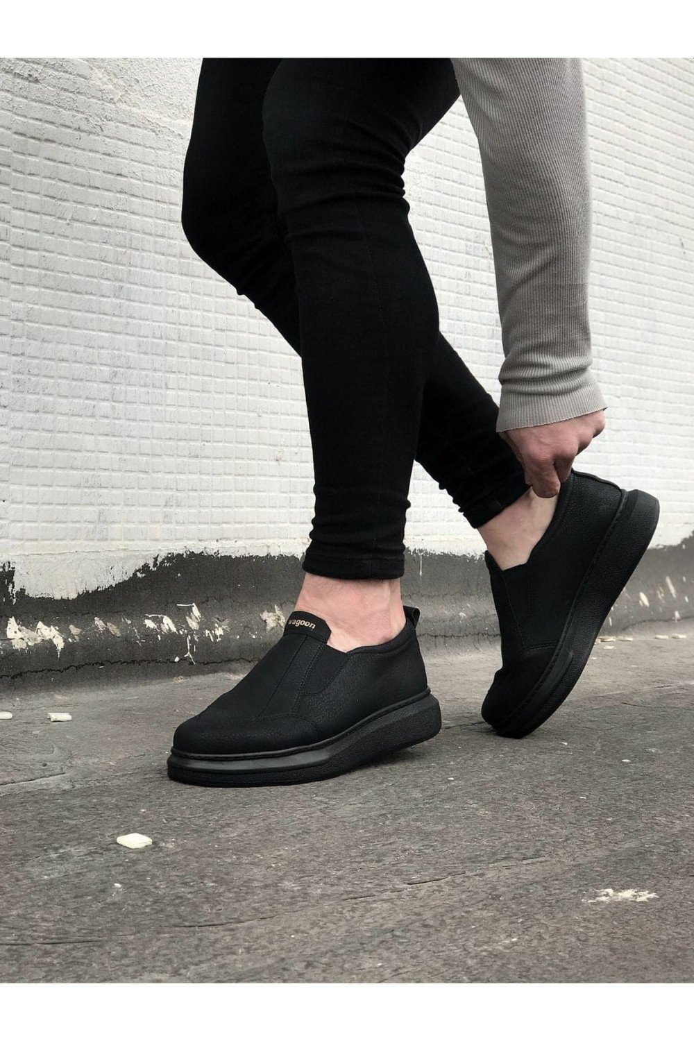 WG049 Erkek Günlük Bağcıksız Cilt Spor Sneaker Ayakkabı CST - Siyah – Wagoon Erkek Ayakkabı