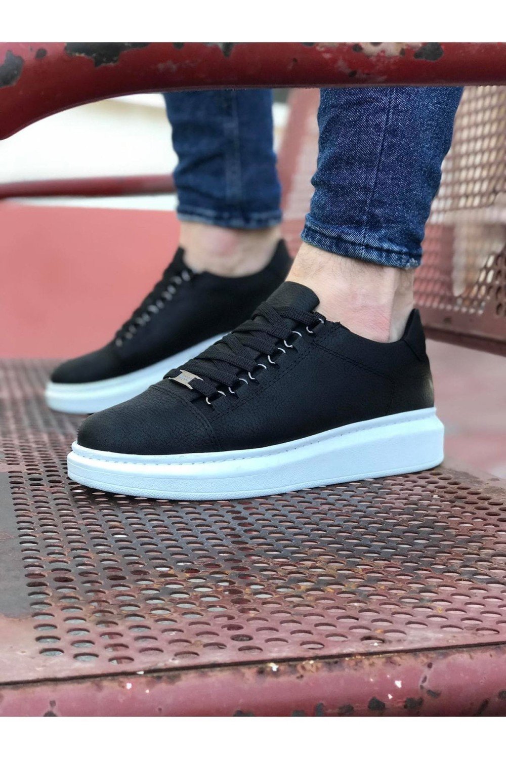 WG08 Erkek Günlük Bağcıklı Cilt Spor Sneaker Ayakkabı CBT - Siyah – Wagoon Erkek Ayakkabı