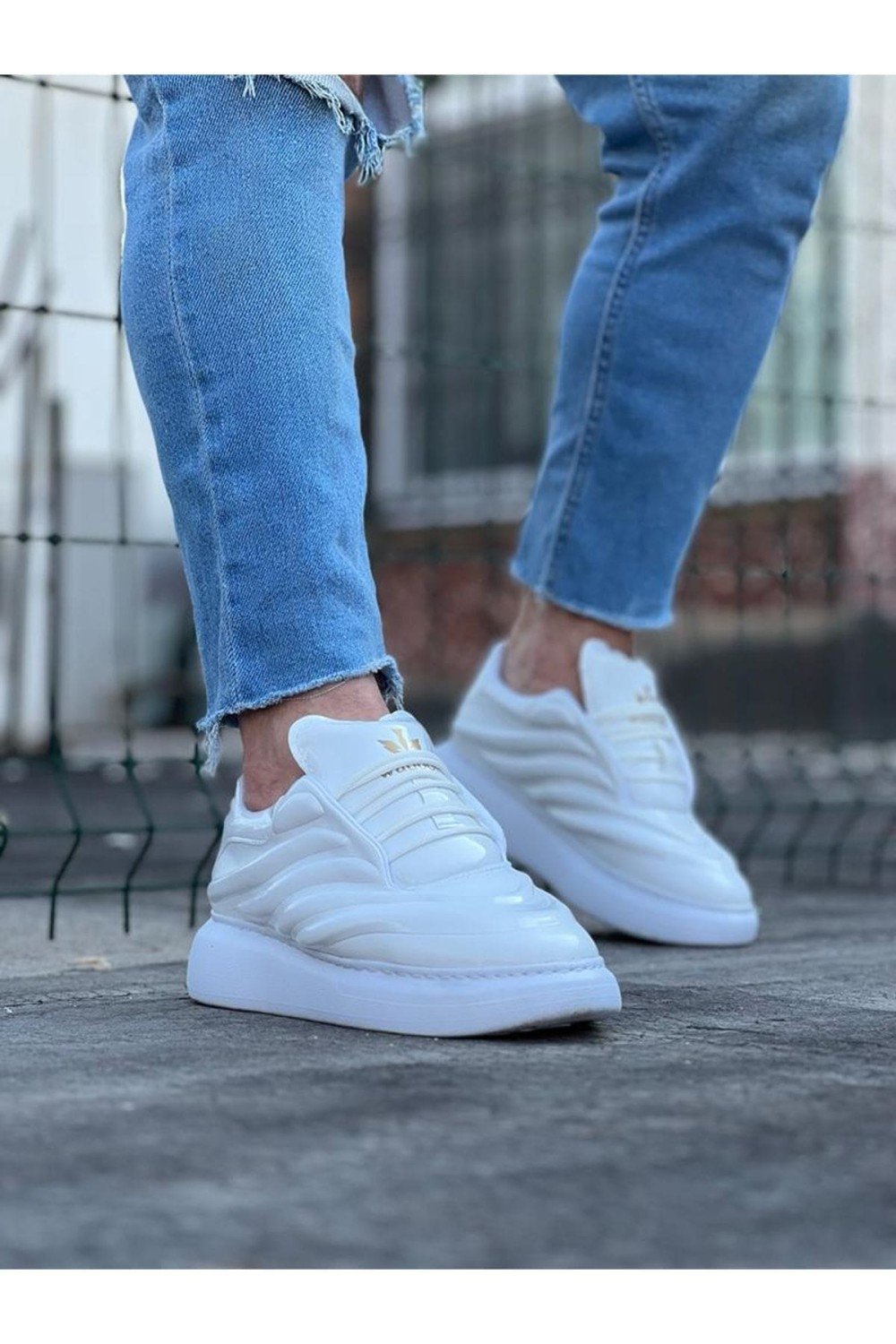 WG094 Erkek Günlük Bağcıklı Rugan Spor Sneaker Ayakkabı RBT - Beyaz Erkek Ayakkabı WG094 Erkek Günlük Bağcıklı Rugan Spor Sneaker Ayakkabı RBT - Beyaz – Wagoon Erkek Ayakkabı