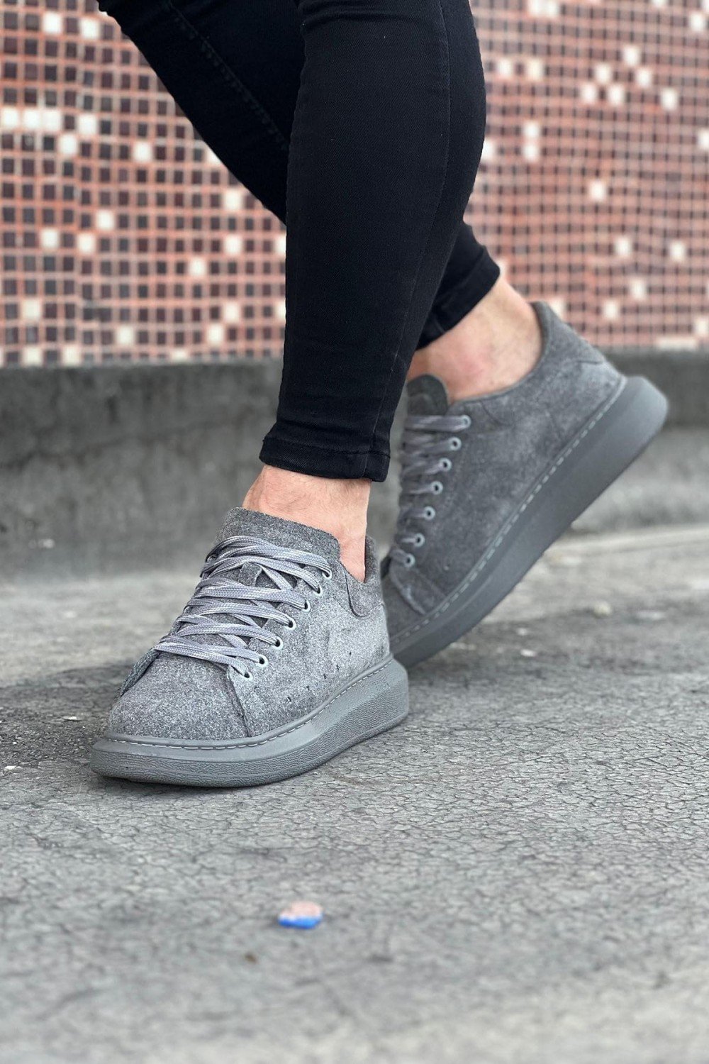 WG096 Erkek Günlük Bağcıklı Süet Spor Sneaker Ayakkabı SGT - Gri Erkek Ayakkabı WG096 Erkek Günlük Bağcıklı Süet Spor Sneaker Ayakkabı SGT - Gri – Wagoon Erkek Ayakkabı