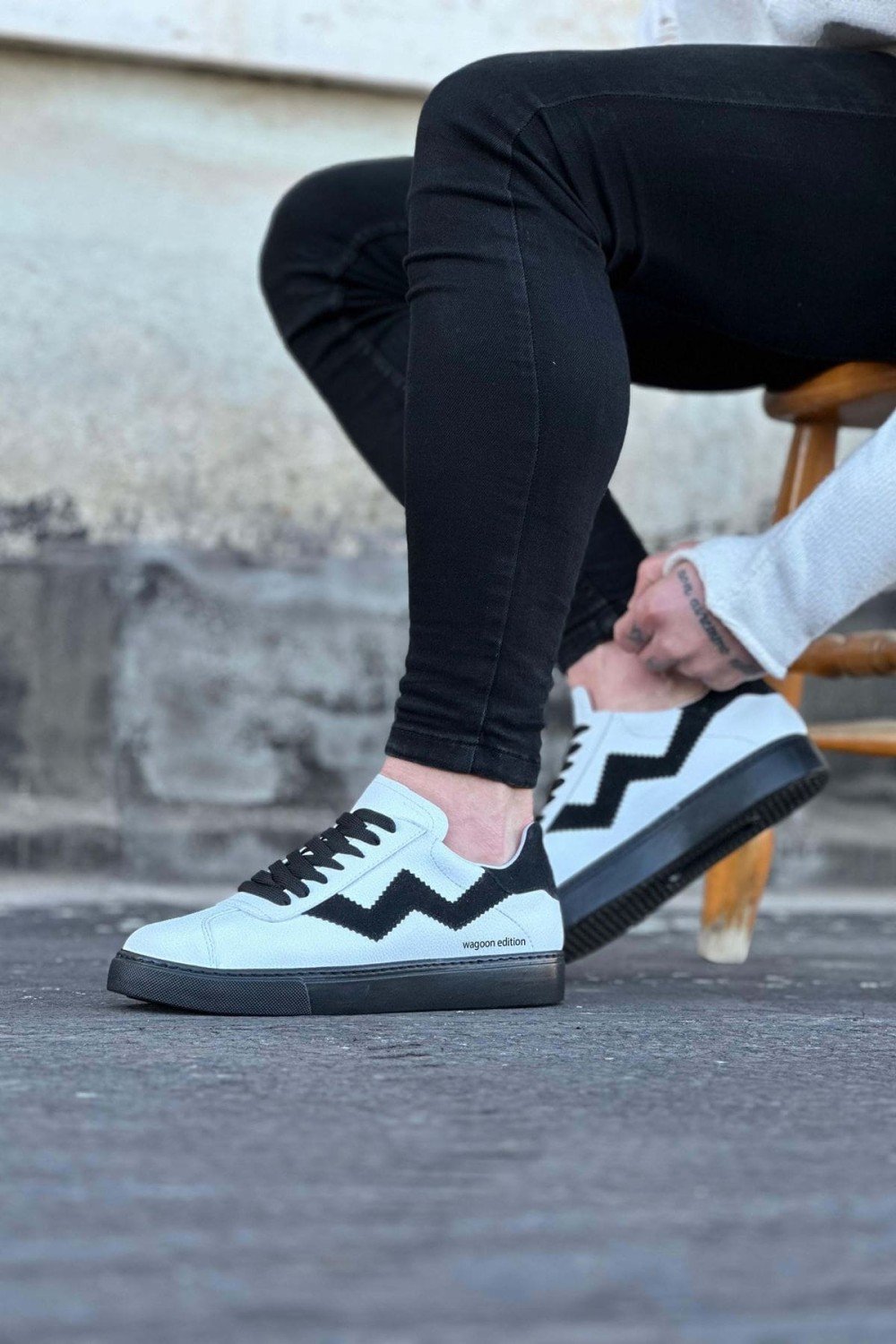 WG160 Erkek Günlük Bağcıklı Cilt Süet Spor Sneaker Ayakkabı CSST - Beyaz/Siyah – Wagoon Erkek Ayakkabı