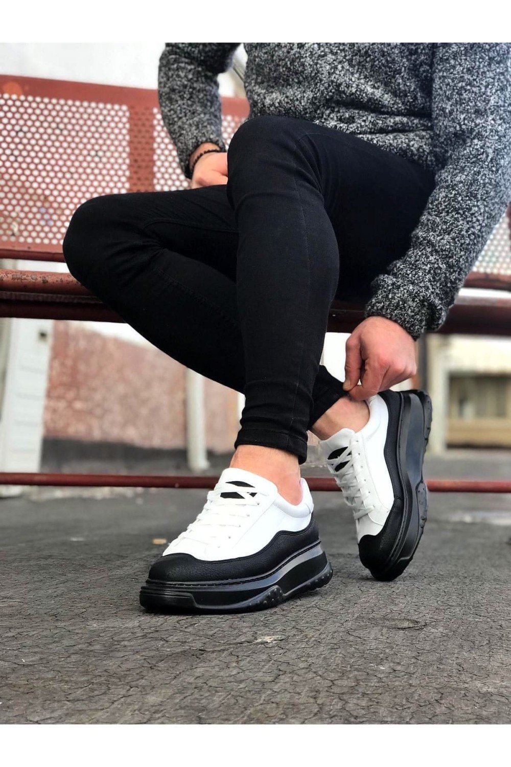WG507 Erkek Günlük Bağcıklı Cilt Spor Sneaker Ayakkabı CST - Beyaz/Siyah – Wagoon Erkek Ayakkabı