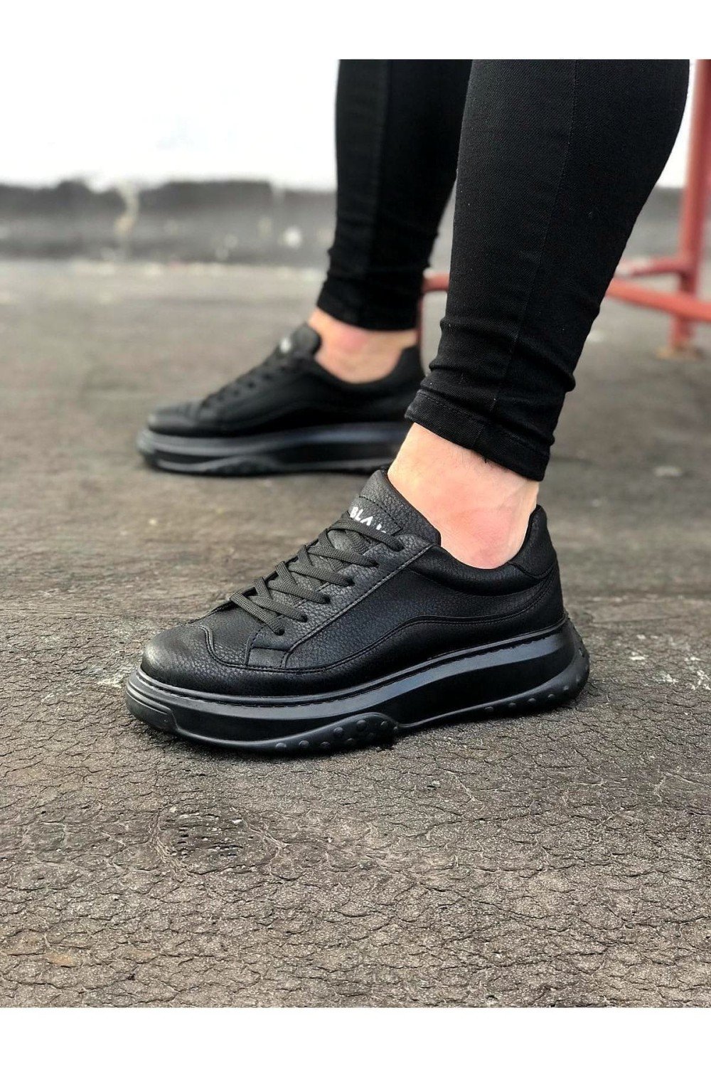 WG507 Erkek Günlük Bağcıklı Cilt Spor Sneaker Ayakkabı CST - Siyah – Wagoon Erkek Ayakkabı
